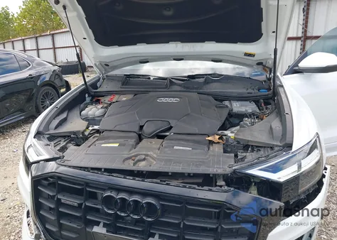 2022 Audi Q8 Premium 55 Tfsi Quattro Tiptronic z USA, uszkodzony, nr VIN WA1AVBF12ND033710